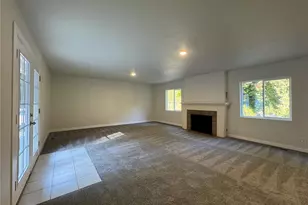 115 Clark Creek Ln, Longview, WA 98632 - Photo 2