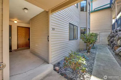 101 Pine Avenue #105, Snohomish, WA 98290 - Photo 2