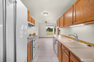 101 Pine Ave, Snohomish, WA 98290 - Photo 12