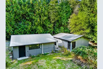 110 E Beach Shore Drive, Shelton, WA 98584 - Photo 2