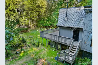 110 E Beach Shore Drive, Shelton, WA 98584 - Photo 4