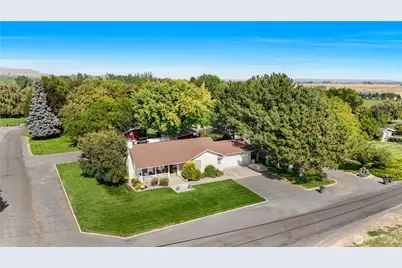 2176 Road 17.7 NW, Ephrata, WA 98823 - Photo 2