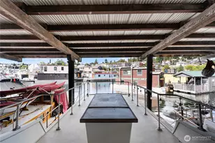 2401 N Northlake Way, Seattle, WA 98103 - Photo 14