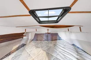 2401 N Northlake Way, Seattle, WA 98103 - Photo 10