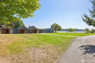 12044 96th Ave NE, Kirkland, WA 98034 - Photo 16