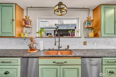 1811 Bay Street, Port Orchard, WA 98366 - Photo 12