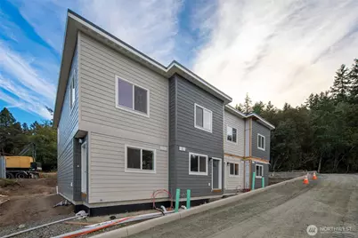 1032 4 Guard Street, Friday Harbor, WA 98250 - Photo 1