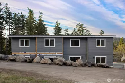 1032 4 Guard Street, Friday Harbor, WA 98250 - Photo 2