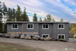 1032 4 Guard St, Friday Harbor, WA 98250 - Photo 2