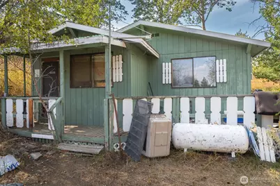 653 B Ellemeham Mtn. Road, Oroville, WA 98844 - Photo 4