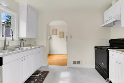 6611 Commercial Avenue #3, Everett, WA 98203 - Photo 12