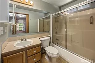 7123 Lakeside St SW, Olympia, WA 98512 - Photo 16