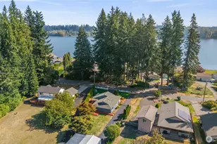 7123 Lakeside St SW, Olympia, WA 98512 - Photo 2