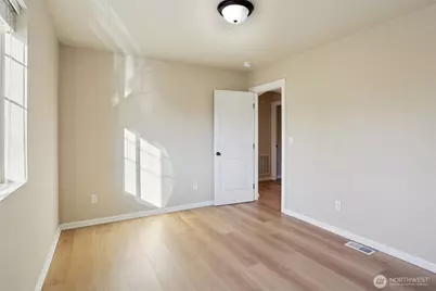 19117 87th Avenue Ct E, Puyallup, WA 98375 - Photo 28