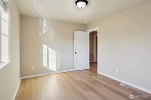 19117 87th Ave Ct E, Puyallup, WA 98375 - Photo 28