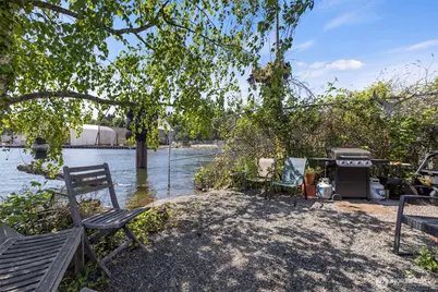 1080 W Ewing Place #0-P, Seattle, WA 98119 - Photo 18