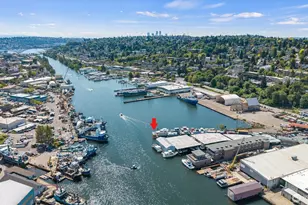 1080 W Ewing Pl, Seattle, WA 98119 - Photo 22