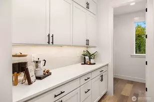 14870 Site 5 NE 2nd Ct, Bellevue, WA 98007 - Photo 18