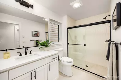 14870 Site 5 NE 2nd Court, Bellevue, WA 98007 - Photo 6