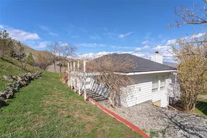 301 Canyon Place, Wenatchee, WA 98801 - Photo 18