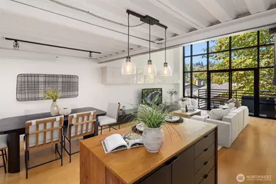 2914 E Madison Street #302, Seattle, WA 98112 - Photo 10