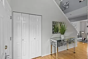 27450 237th Pl SE, Maple Valley, WA 98038 - Photo 4