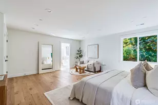 10661 Forbes Creek Dr, Kirkland, WA 98033 - Photo 20