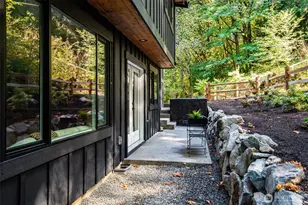 10661 Forbes Creek Dr, Kirkland, WA 98033 - Photo 38