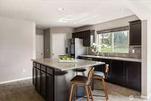 930 Cove View Cir, Oak Harbor, WA 98277 - Photo 10