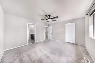 930 Cove View Cir, Oak Harbor, WA 98277 - Photo 18