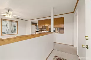 1218 H St, Auburn, WA 98002 - Photo 4