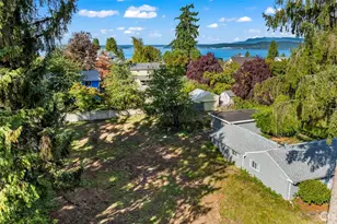 728 Blaine St, Steilacoom, WA 98388 - Photo 6