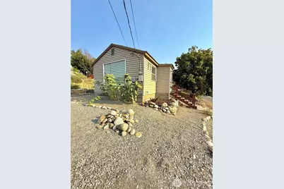 825 2nd Avenue N, Okanogan, WA 98840 - Photo 8