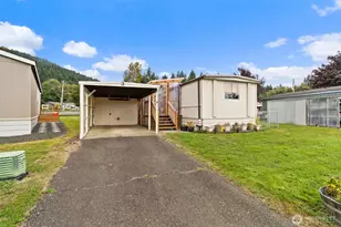 1050 Howard St, Raymond, WA 98577 - Photo 2