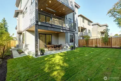 15525 NE 60th Street, Redmond, WA 98052 - Photo 40