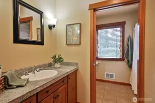 1249 Long Dr, Freeland, WA 98249 - Photo 10