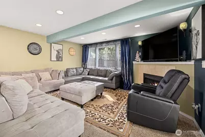 1105 9th Avenue #B, Milton, WA 98354 - Photo 2