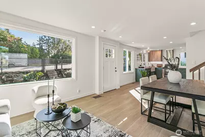 12077 75th Avenue S, Seattle, WA 98178 - Photo 8