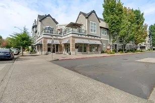 1798 SE Columbia River Dr, Vancouver, WA 98661 - Photo 2