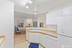 22118 41st Pl S, Kent, WA 98032 - Photo 10