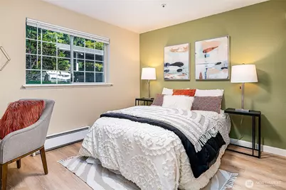 19230 Forest Park Drive NE #J131, Lake Forest Park, WA 98155 - Photo 14