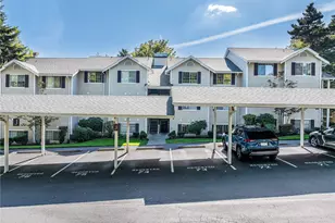 19230 Forest Park Dr NE, Lake Forest Park, WA 98155 - Photo 32