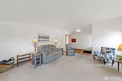 820 N 8th Street #A, Mount Vernon, WA 98273 - Photo 6