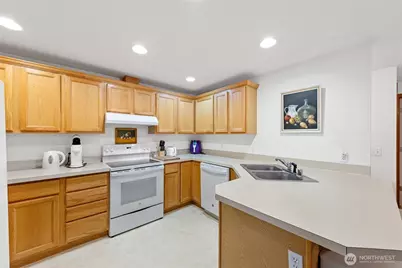 820 N 8th Street #A, Mount Vernon, WA 98273 - Photo 8