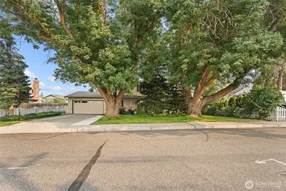 9 N Elliott Avenue, Wenatchee, WA 98801 - Photo 38