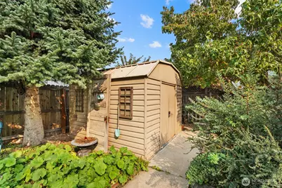 9 N Elliott Avenue, Wenatchee, WA 98801 - Photo 30