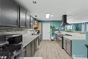 15708 81st St E, Puyallup, WA 98372 - Photo 4