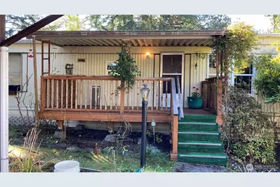 6402 154th Street NW #40, Gig Harbor, WA 98332 - Photo 1