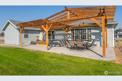 2923 Road 12.8 NW, Ephrata, WA 98823 - Photo 6