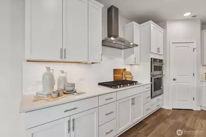 3951 McCormick Village Drive, Bremerton, WA 98312 - Photo 10